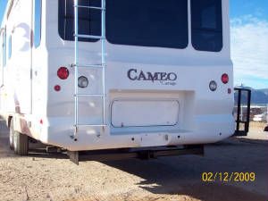 Class lll hitch installed on 5th wheel travel trailer