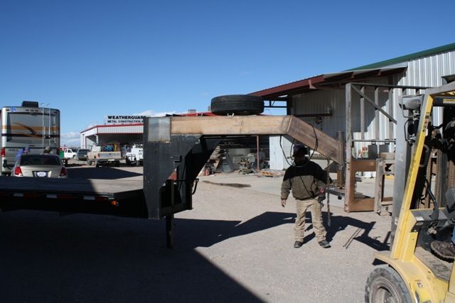 Trailer with a rebuilt gooseneck